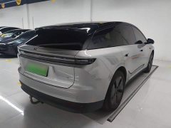 Li Auto i6 Two-Wheel Drive Standard - ფოტო 7