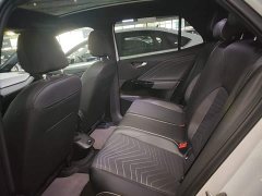 Volkswagen ID.3 Outstanding Edition - ფოტო 17
