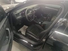 Skoda Superb TSI280 DSG Prestige - ფოტო 16