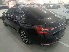 Skoda Superb TSI280 DSG Prestige - ფოტო 5