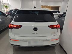 Volkswagen Golf 280TSI DSG 30th Anniversary Edition - ფოტო 6