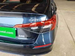 Honda Civic 240TURBO CVT Dynamic C-Position Special Edition - ფოტო 8