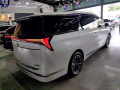 Buick GL8 Luxe Smart Comfort Edition - ფოტო 7