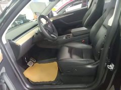 Tesla Model Y Long Range All-Wheel Drive - ფოტო 15