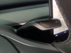 Tesla Model Y Rear-Wheel Drive - ფოტო 14