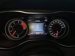 Jeep Cherokee 2019 2.0T FWD Smart Enjoy Edition National VI - ფოტო 12