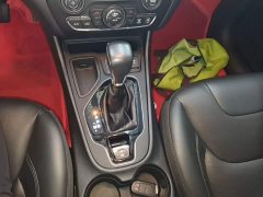 Jeep Cherokee 2019 2.0T FWD Smart Enjoy Edition National VI - ფოტო 14