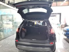 Jeep Cherokee 2019 2.0T FWD Smart Enjoy Edition National VI - ფოტო 19