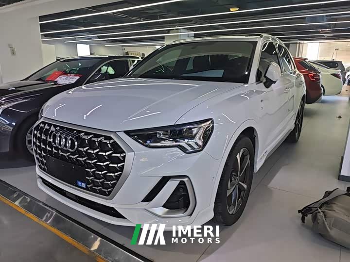 Audi Q3 35 TFSI Fashion Dynamic