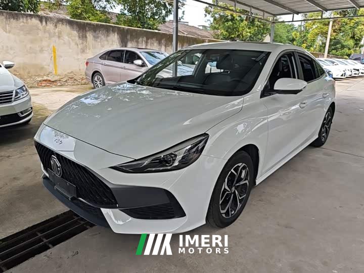 SAIC MG5 180DVVT CVT Luxury