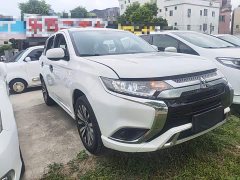 Mitsubishi Outlander 2021 Facelift 2.0L FWD Comfort 5-Seater - ფოტო 4