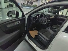 Volvo XC40 New Energy P8 Pure Electric AWD Smart Elegant Sport Edition - ფოტო 16