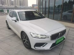 Volvo S60 B4 Smart Luxury Edition - ფოტო 4