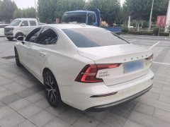 Volvo S60 B4 Smart Luxury Edition - ფოტო 5