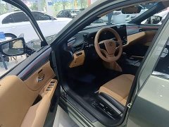 Lexus ES 200 Premium Edition - ფოტო 16