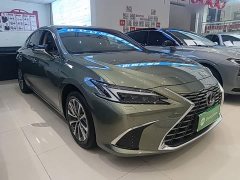 Lexus ES 200 Premium Edition - ფოტო 4