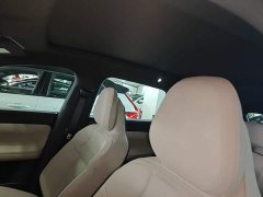 Volvo XC70 Plug-in Hybrid 2026 Two-Wheel Drive Long Range Core - ფოტო 18