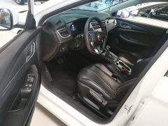 SAIC MG i5 2020 1.5L Automatic 4G Connected Flagship Edition - ფოტო 15