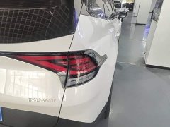Kia Lion Prat Tuojie 2.0L HEV Two-Wheel Drive Premier Edition - ფოტო 8