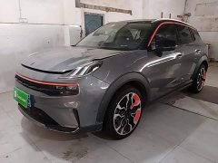 Lynk & Co Geely Lynk & Co 06 1.5T Shero Pink Special Edition - ფოტო 1