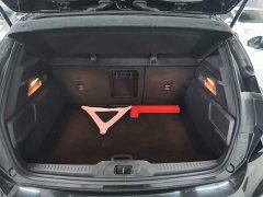 Ford Focus Hatchback EcoBoost 180 Automatic ST Line - ფოტო 19