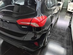 Ford Focus Hatchback EcoBoost 180 Automatic ST Line - ფოტო 8