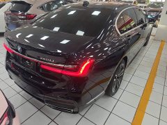 BMW 7 Series 2021 730Li M Sport Package - ფოტო 7