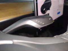 Tesla Model Y Long Range All-Wheel Drive - ფოტო 10