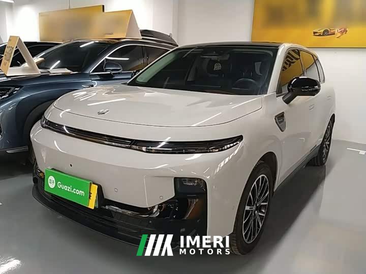 Leapmotor B10 510 Pleasure Edition - ავტომობილი ჩინეთიდან