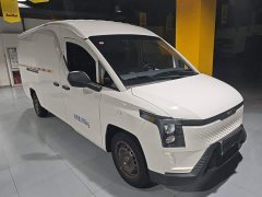 Mitsubishi Golden Warehouse Economy Edition First Class Cabin - ფოტო 4