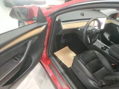 Tesla Model Y Rear-Wheel Drive - ფოტო 16