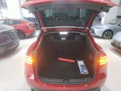 Tesla Model Y Rear-Wheel Drive - ფოტო 19