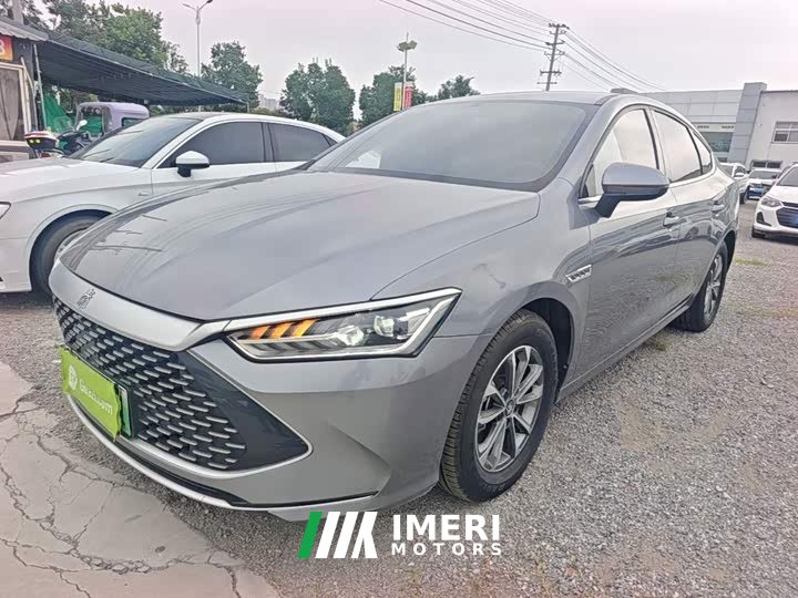 BYD Qin PLUS Glory Edition DM-i 55KM Leading - ავტომობილი ჩინეთიდან