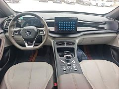BYD Qin PLUS Glory Edition DM-i 55KM Leading - ფოტო 10