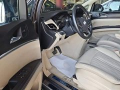Buick GL8 Land Executive Cabin 652T Luxury - ფოტო 15
