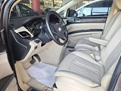 Buick GL8 Land Executive Cabin 652T Luxury - ფოტო 16