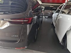 Buick GL8 Land Executive Cabin 652T Luxury - ფოტო 8