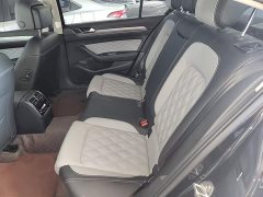 Volkswagen Magotan 2 Million Units Commemorative Edition 330TSI DSG Leading Version - ფოტო 17