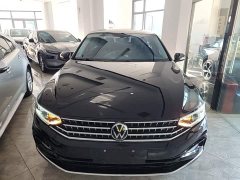 Volkswagen Magotan 2 Million Units Commemorative Edition 330TSI DSG Leading Version - ფოტო 3