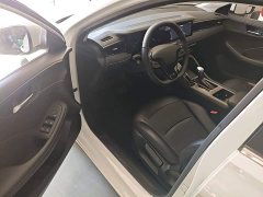 SAIC MG i5 2023 1.5L CVT Prestige - ფოტო 12