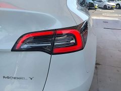 Tesla Model Y 2022 Facelift Rear-Wheel Drive - ფოტო 8