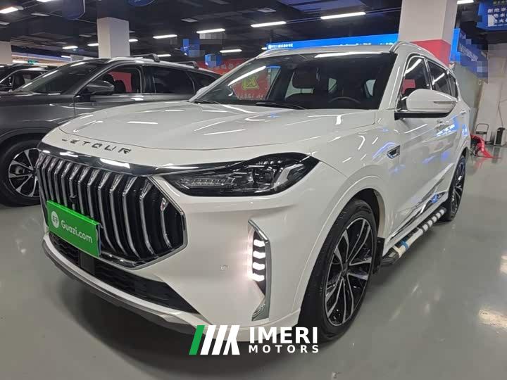Jetour Jietu X70 PLUS 1.6T DCT Champion PRO 7-Seater