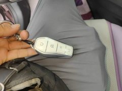 BYD Dolphin 2023 420km Fashion Edition - ფოტო 9