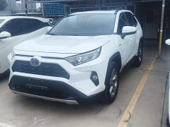 Toyota RAV4 2022 Hybrid 2.5L E-CVT FWD Elite - ფოტო 2