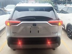 Toyota RAV4 2022 Hybrid 2.5L E-CVT FWD Elite - ფოტო 6