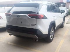Toyota RAV4 2022 Hybrid 2.5L E-CVT FWD Elite - ფოტო 7