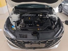 Hyundai Elantra 2021 1.5L CVT GLX Elite - ფოტო 20