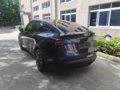 Tesla Model Y Rear-Wheel Drive - ფოტო 5