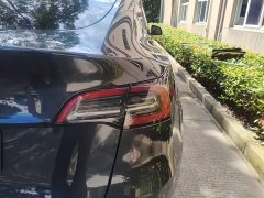 Tesla Model Y Rear-Wheel Drive - ფოტო 8