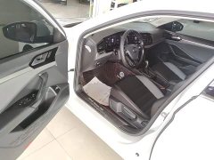 Volkswagen Sagitar 280TSI DSG Excellence Edition - ფოტო 12